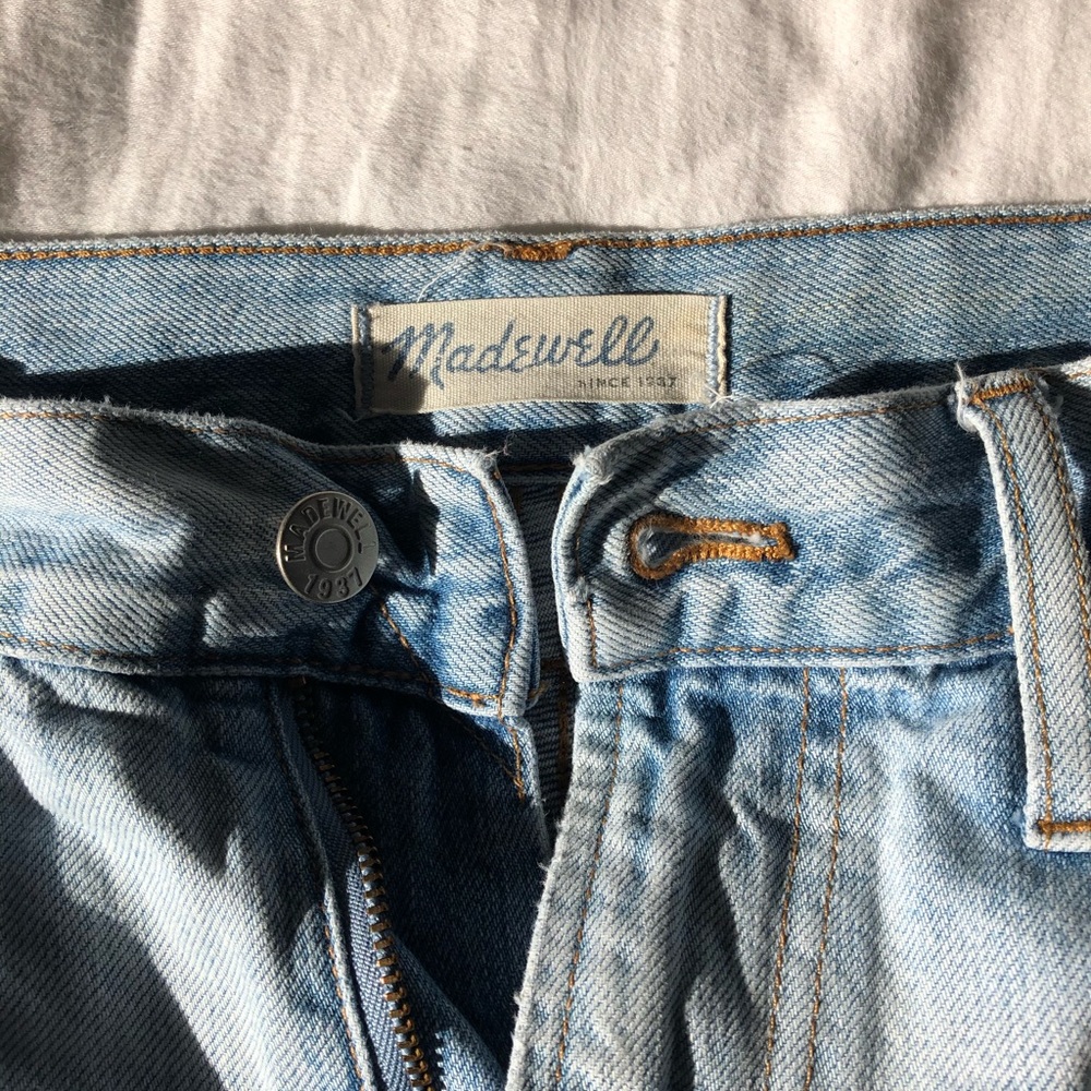Madewell Perfect Summer Jeans in Fitzgerald Wash - Picture 3 of 6